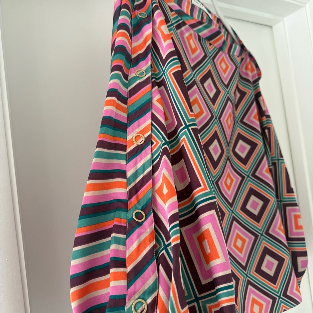 EUC Trina Turk Winning Top REVERSIBLE Oversized M/L Beautiful!